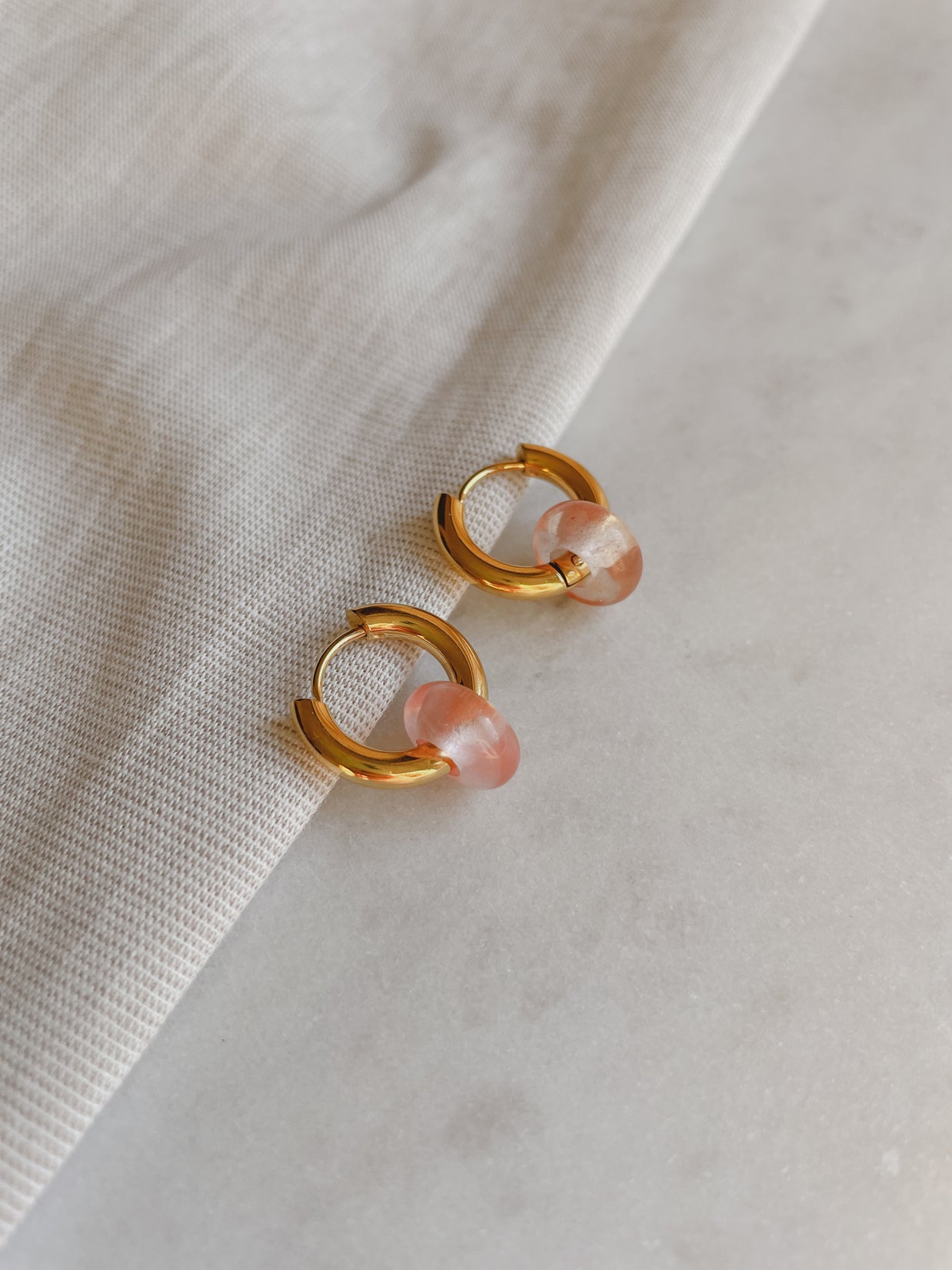 Mini Creolen mit Naturstein - Wassermelone Kristall